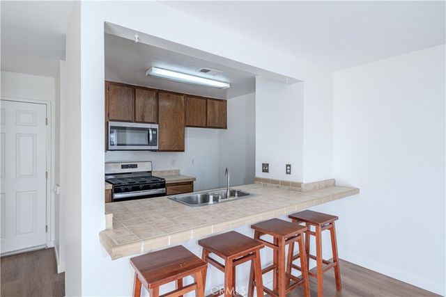 2046 S Mountain, Ontario, CA 91762