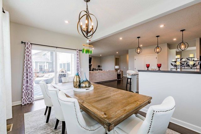 18468 70th Avenue N, Maple Grove, MN 55311