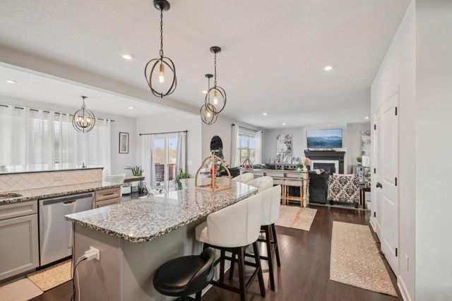 18468 70th Avenue N, Maple Grove, MN 55311