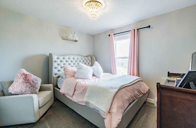 18468 70th Avenue N, Maple Grove, MN 55311