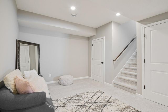 18468 70th Avenue N, Maple Grove, MN 55311