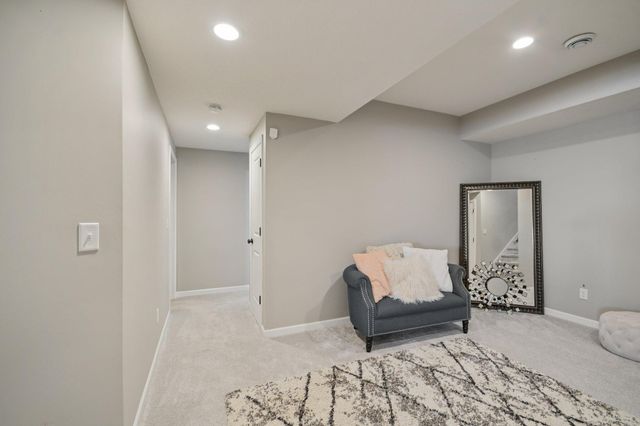 18468 70th Avenue N, Maple Grove, MN 55311