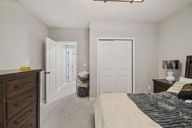 18468 70th Avenue N, Maple Grove, MN 55311