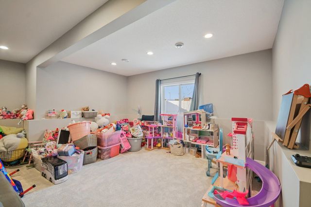 18468 70th Avenue N, Maple Grove, MN 55311