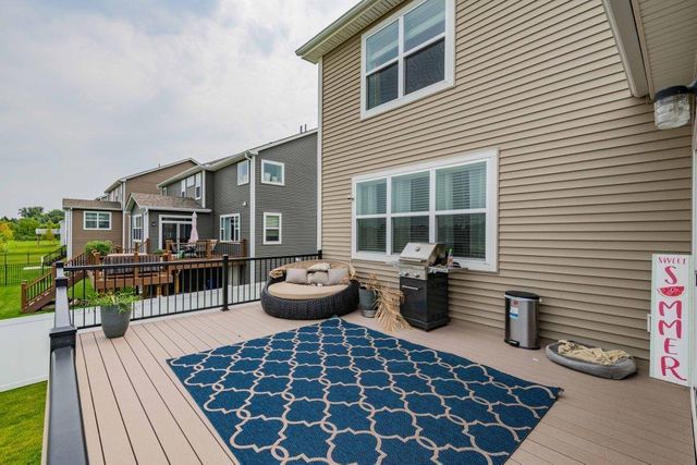 18468 70th Avenue N, Maple Grove, MN 55311