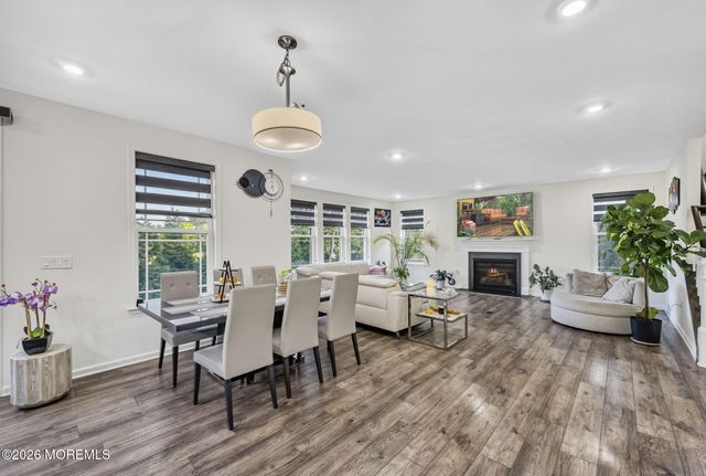 319 Tulip Court, Marlboro, NJ 07746