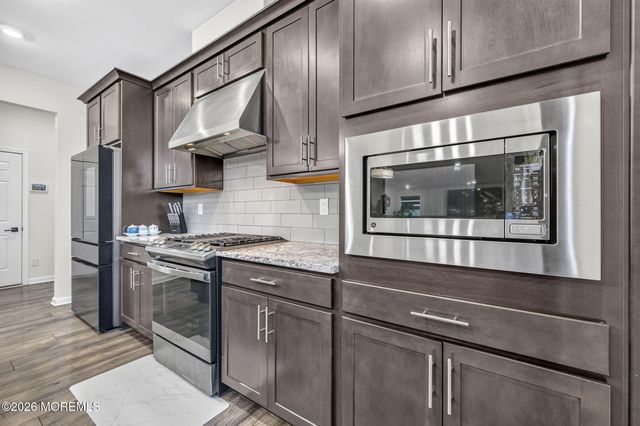 319 Tulip Court, Marlboro, NJ 07746