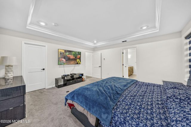 319 Tulip Court, Marlboro, NJ 07746