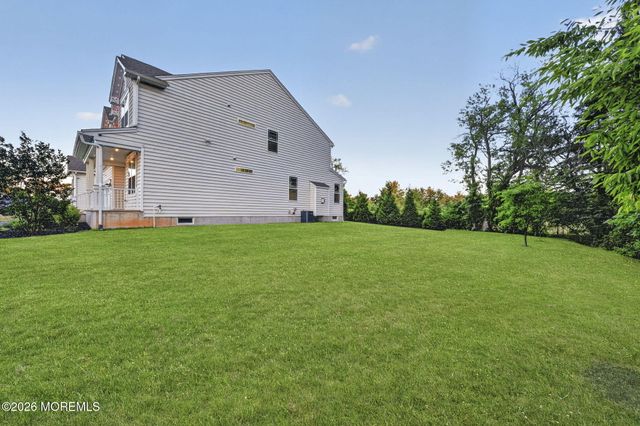 319 Tulip Court, Marlboro, NJ 07746