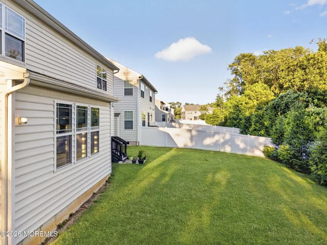319 Tulip Court, Marlboro, NJ 07746