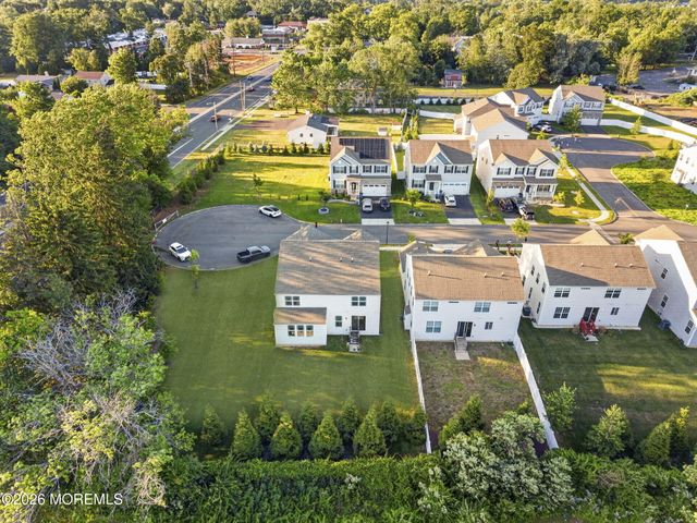 319 Tulip Court, Marlboro, NJ 07746