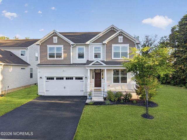 319 Tulip Court, Marlboro, NJ 07746