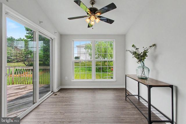 230 COUNTRY RIDGE DR, Red Lion, PA 17356