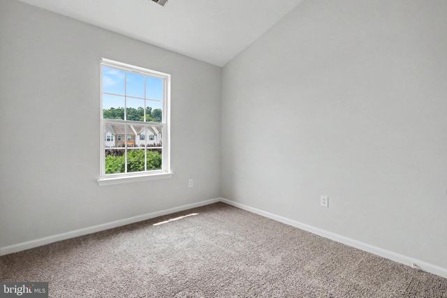 230 COUNTRY RIDGE DR, Red Lion, PA 17356