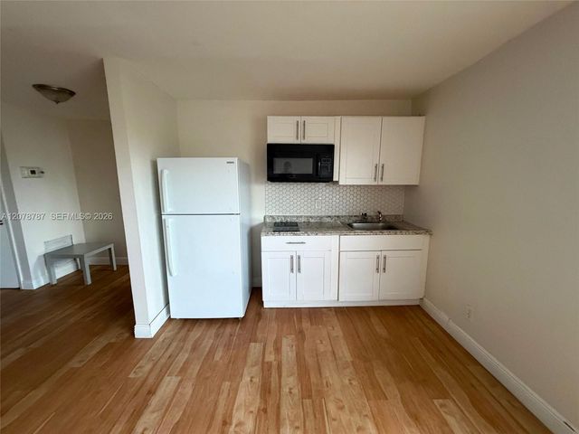808 NW 19th Street H, Fort Lauderdale, FL 33311
