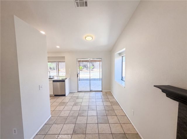 39823 Knollridge Drive, Temecula, CA 92591