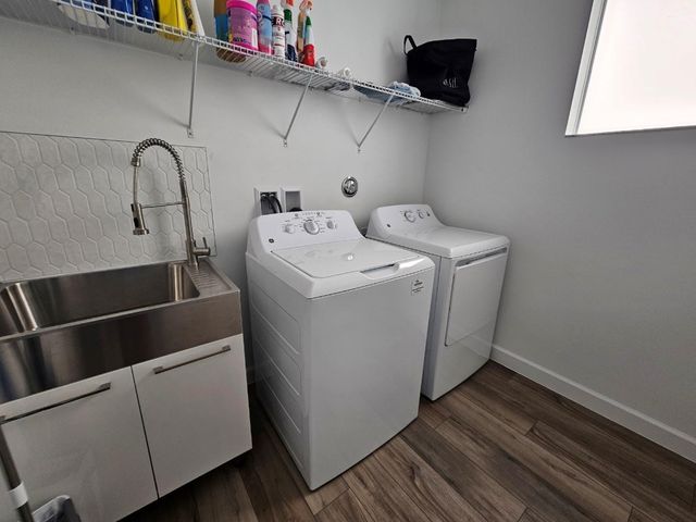 1974 Wandering Willow Way, Loxahatchee, FL 33470