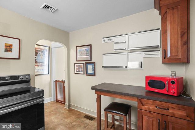 833 ARLINGTON RD, York, PA 17403
