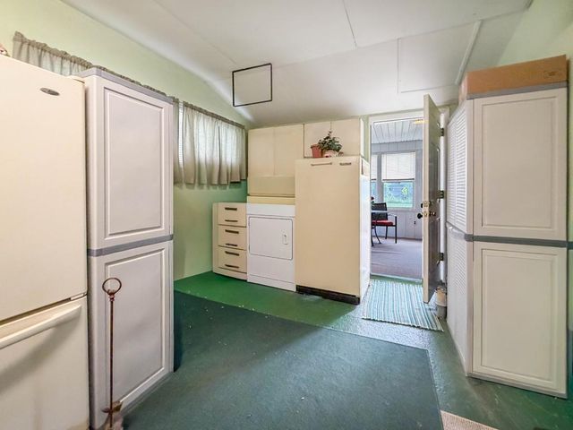 44 COTTON RD, Levittown, PA 19057