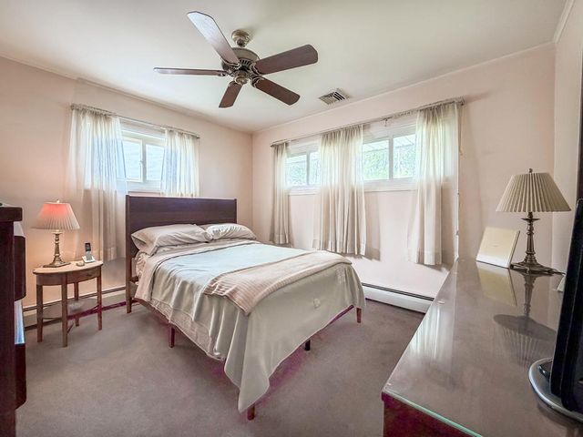 44 COTTON RD, Levittown, PA 19057