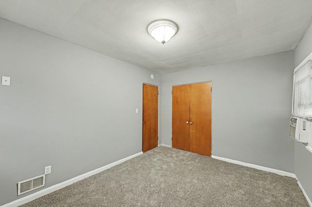 6822 N Lafayette Street, Dearborn Heights, MI 48127