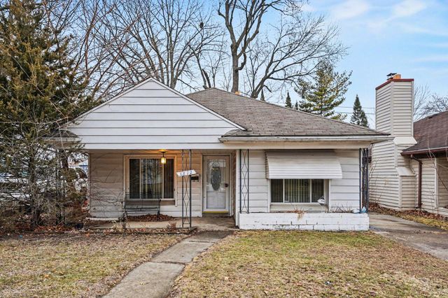 6822 N Lafayette Street, Dearborn Heights, MI 48127