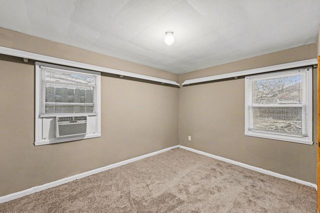 6822 N Lafayette Street, Dearborn Heights, MI 48127