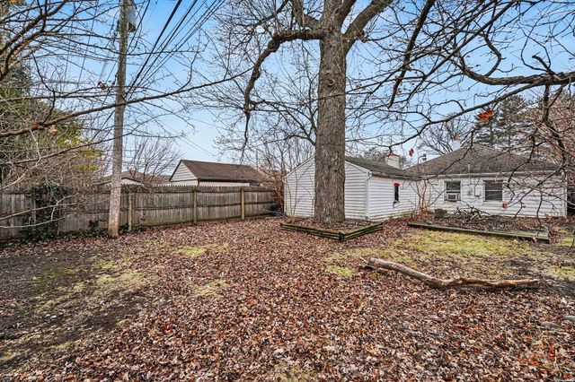 6822 N Lafayette Street, Dearborn Heights, MI 48127