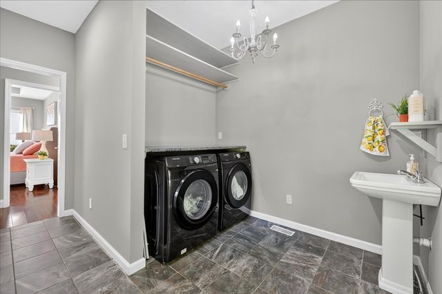 1250 Ed Seay Gregory Ln, Hartsville, TN 37074