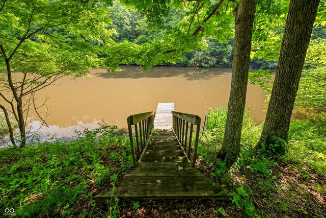 972 Helmsburg Road, Nashville, IN 47448