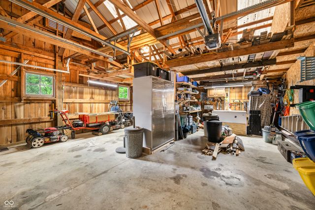 972 Helmsburg Road, Nashville, IN 47448