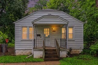 28438 Glenwood Street, Inkster City, MI 48141