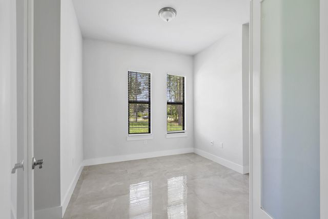1412 22nd Avenue NE, Naples, FL 34120