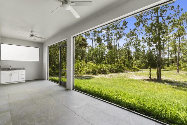 1412 22nd Avenue NE, Naples, FL 34120