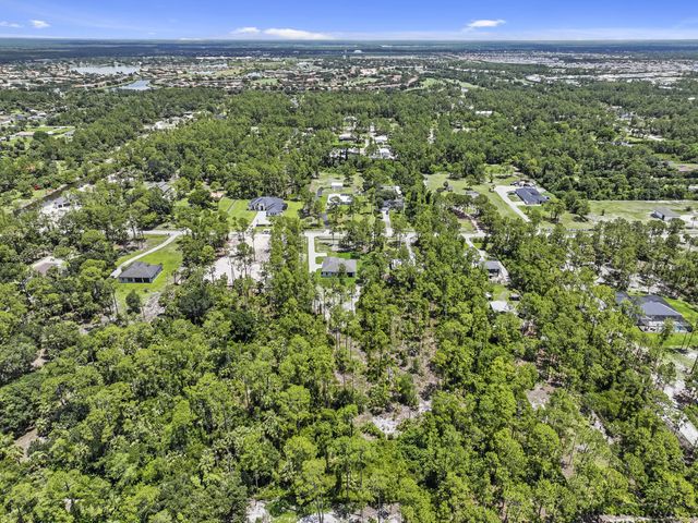 1412 22nd Avenue NE, Naples, FL 34120