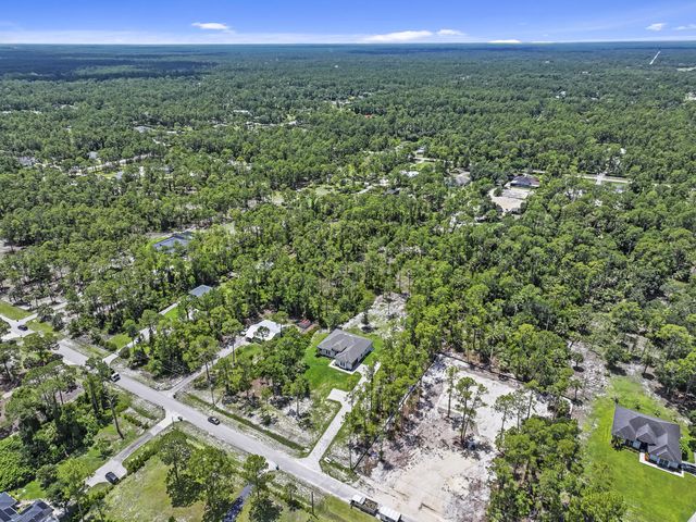1412 22nd Avenue NE, Naples, FL 34120