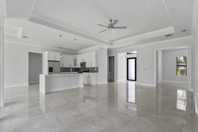 1412 22nd Avenue NE, Naples, FL 34120