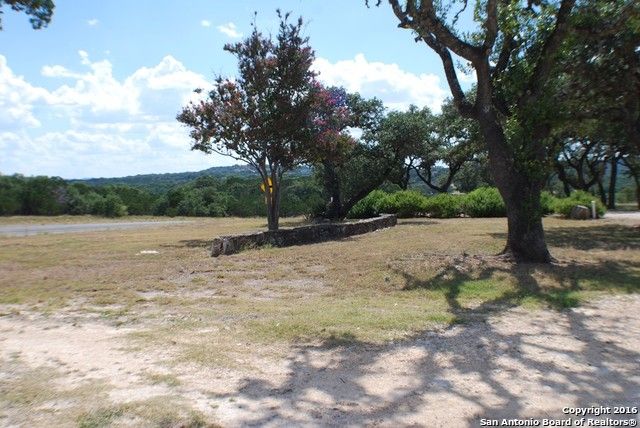 5983 State Highway 16 S Unit B, Bandera, TX 78003