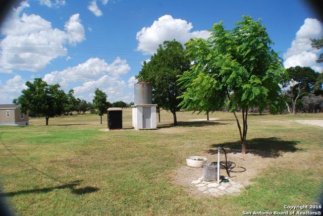 5983 State Highway 16 S Unit B, Bandera, TX 78003