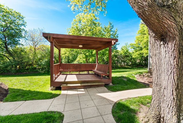 1627 Liberty Street 1627, Hanover Park, IL 60133