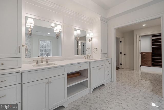 1335 CAROLANNES WAY, West Chester, PA 19382
