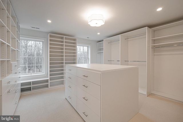 1335 CAROLANNES WAY, West Chester, PA 19382