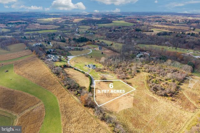 1335 CAROLANNES WAY, West Chester, PA 19382