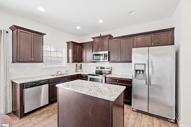 148 Lake Grove Road, Simpsonville, SC 29681