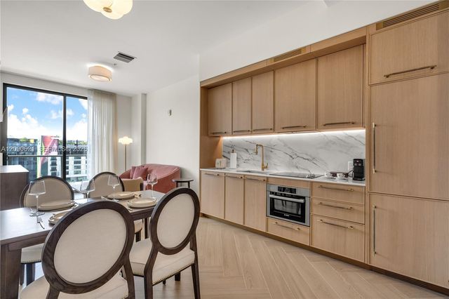 2700 NW 2nd Avenue 809, Miami, FL 33127