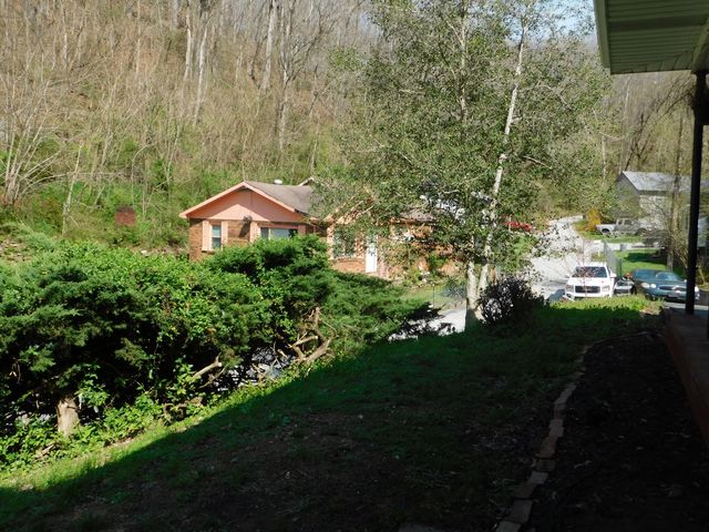 116 Wolf Hollow Road, Baxter, KY 40806