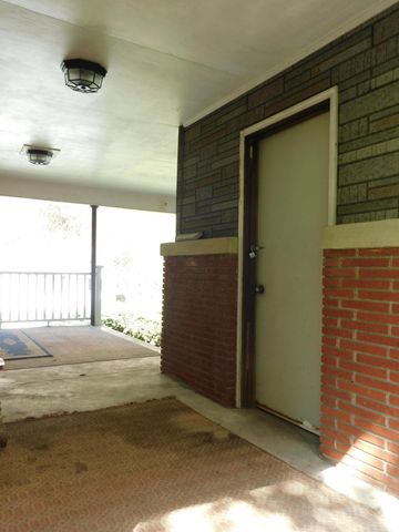 116 Wolf Hollow Road, Baxter, KY 40806