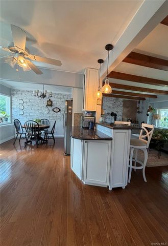 263 Charles Avenue, Massapequa Park, NY 11762