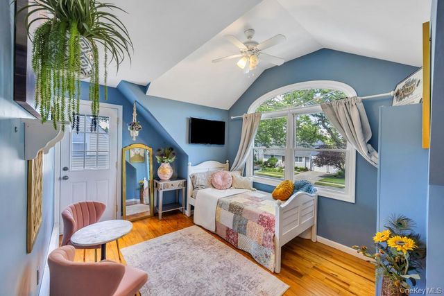263 Charles Avenue, Massapequa Park, NY 11762
