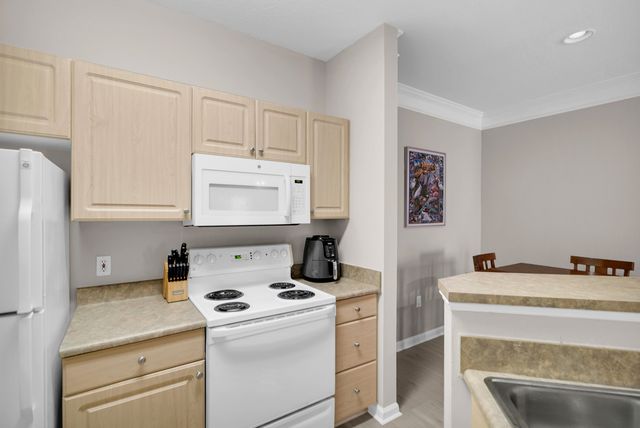 1300 Park West Boulevard 812, Mount Pleasant, SC 29466